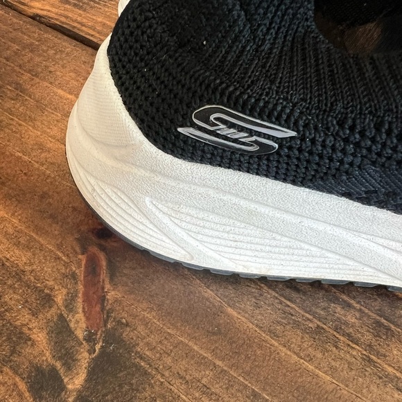 Skechers Black Memory Foam Knit Sneakers, black, size 9, GUC, stretchy, comfort - Picture 2 of 9